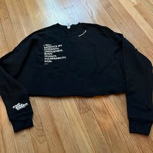 Tula crop sweatshirt